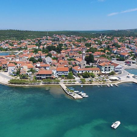 Holiday Home Zemljak Sukošan Zewnętrze zdjęcie