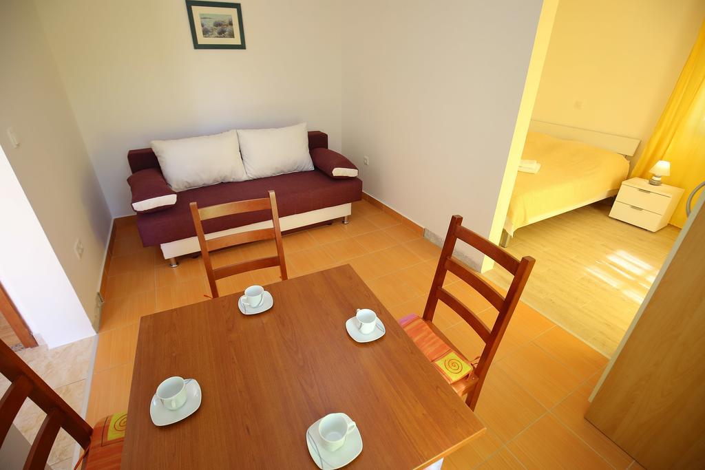 Holiday Home Zemljak Sukošan Zewnętrze zdjęcie