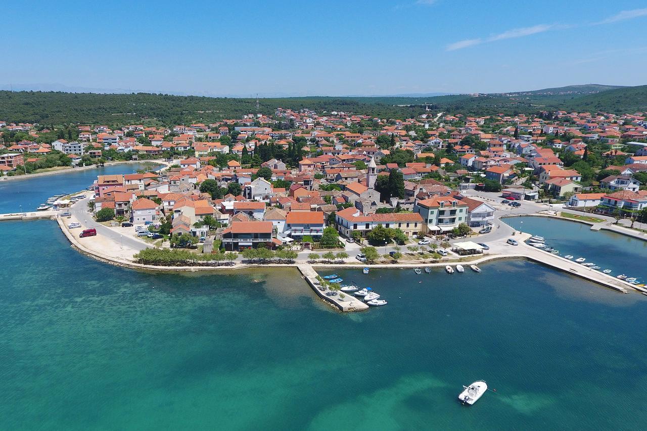 Holiday Home Zemljak Sukošan Zewnętrze zdjęcie